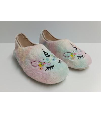 Zapatilla unicornio